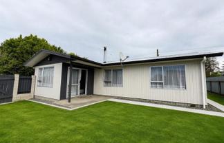 17 Kirkcaldy Cres, Flaxmere