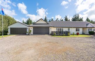 13 Oak View Place, Newstead