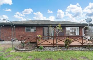 2/168 Prince Regent Drive, Farm Cove