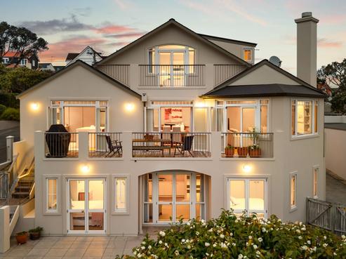 4 Codrington Crescent, Mission Bay