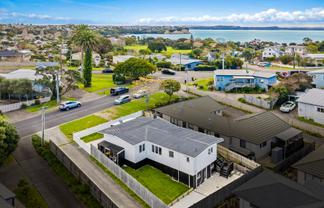 21 Brixton Road, Manly