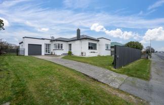 383 Yarrow Street, Glengarry