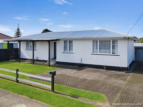 12 Mosston Road, Castlecliff