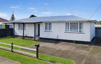 12 Mosston Road, Castlecliff
