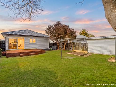 262 Breezes Road, Aranui