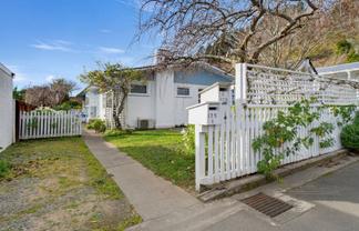 1/175 Milton Street, The Wood
