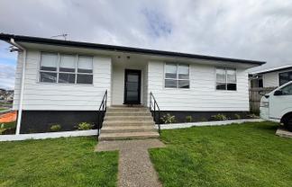 2 Arnhem Place, Pukekohe