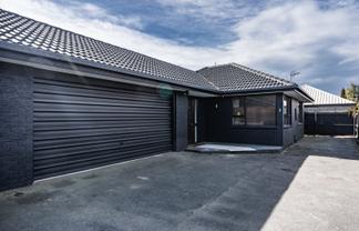 b/16 Beauford Place, Parklands