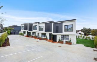 75e Glenmore Road, Sunnyhills