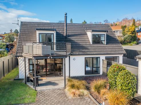 79 Kinmont Crescent, Mosgiel