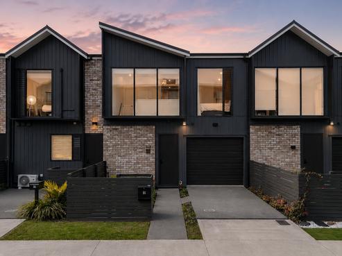 84 Symes Drive, Red Beach