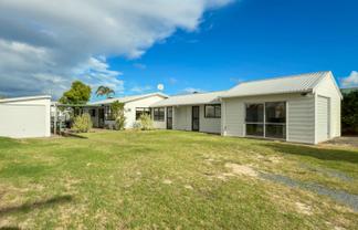 216 Given Avenue, Whangamata