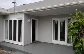 2/9 Wootton Road, Remuera