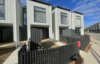 23 Whai Hua Lane, Mangere Bridge