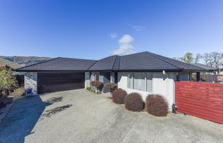 25 Malone Crescent, Richmond