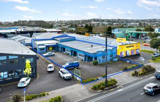 Add-value, Freehold & 4 Tenancies!