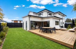 16 Ora Nui Street, Milldale