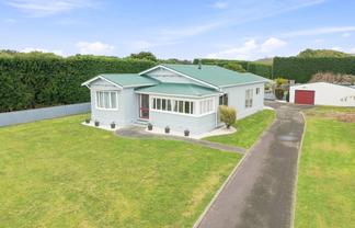 92 Riverbank Road, Okoia