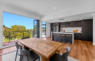 8C Huka Road, Birkenhead