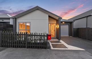 66 Huanui Drive, Orewa