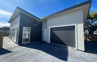 Manawatu / Whanganui - Address withheld