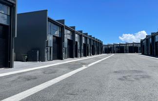 Corner 21sqm Workshop - Only in Mt Wellington