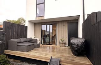 2/78 Wildberry Street, Woolston