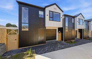 4/31 Booralee Avenue, Botany Downs