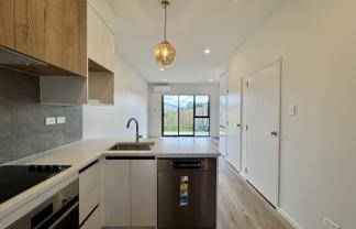 2/265 Great South Road , Manurewa