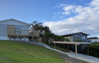 3 Mariners Grove , Algies Bay