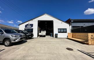 380M² WAREHOUSE WITH SECURE YARD
