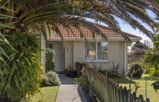 4 Preston Drive, Katikati