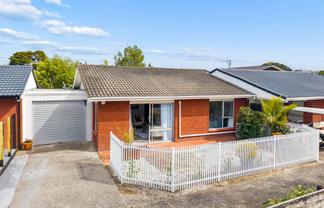 21B Moenui Avenue, Orewa