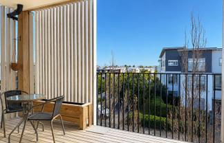 10/169 Hobsonville Point Road, Hobsonville