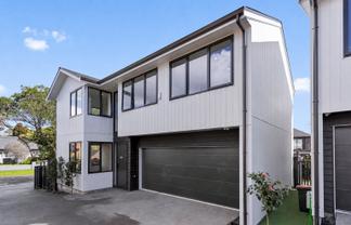 17A Gorrie Avenue, Epsom