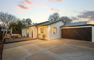 2/64A Cutts Road, Russley