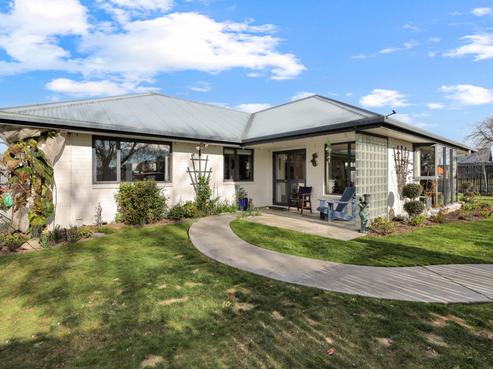 21 Mona Square, Ashburton