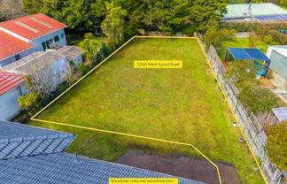 526A West Coast Road, Oratia