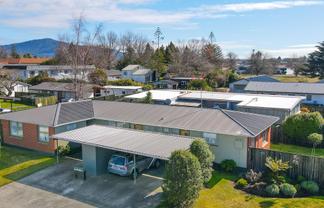 3 Trent Place, FENTON PARK