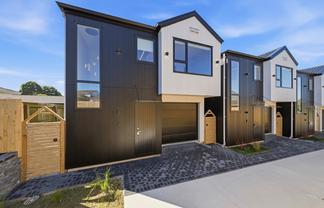 2/31 Booralee Avenue, Botany Downs