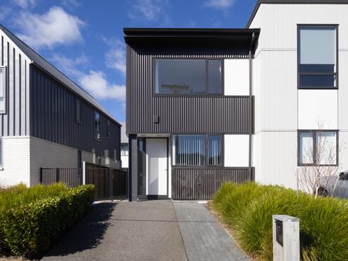6/130 Richmond Street, Petone