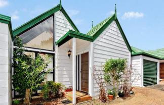 2/86A King George Ave, Epsom