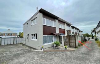 8/40 Horoeka Ave, Mount Eden