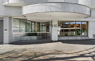 CBD Gem - Office Unit + 4 Rare Car Parks