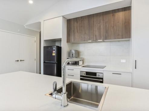 318/30 Bob Robertson Drive, Ravenswood