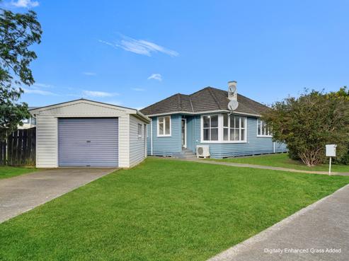 12 Holland Crescent, Bulls