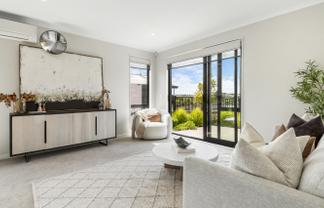 56 Te Aniwaniwa Terrace, Albany
