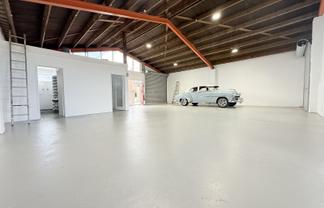 Immaculate Onehunga Warehouse 150m2 & Yard 120m2