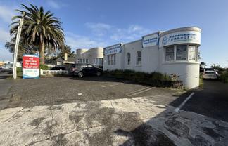 Medical and Consulting Space on Onewa | 120 m2