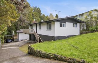 69 Holland Road, Hillcrest